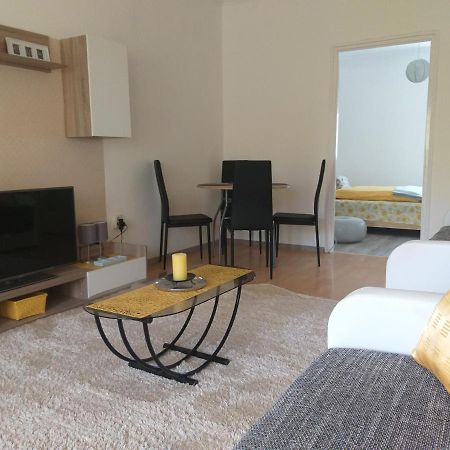 Simon Apartman Tiszafüred Exterior foto