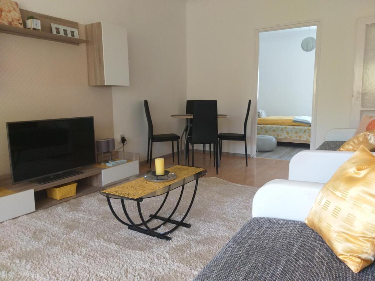 Simon Apartman Tiszafüred Exterior foto